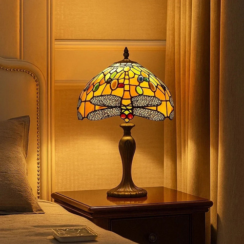 Tiffany style table lamp - table,